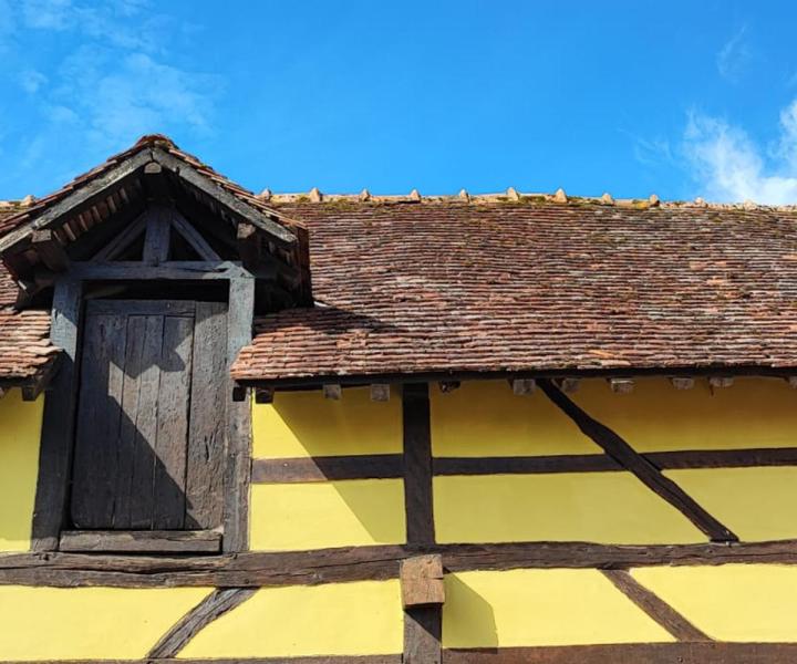  Pose de fenêtre de toit Velux  Estissac